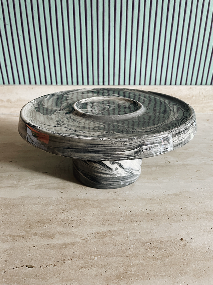 Ceramic grey swirl platter