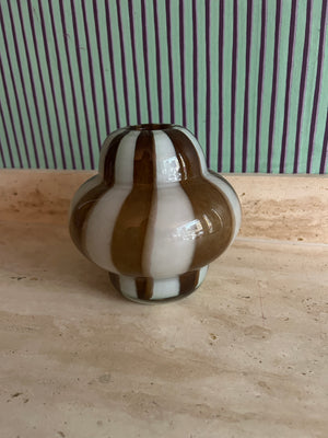 Glass vase brown swirl