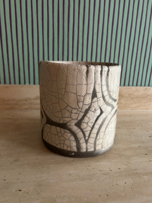 Raku vase by Mel Lennon nr. 1