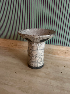 Raku collar vase by Mel Lennon nr. 2