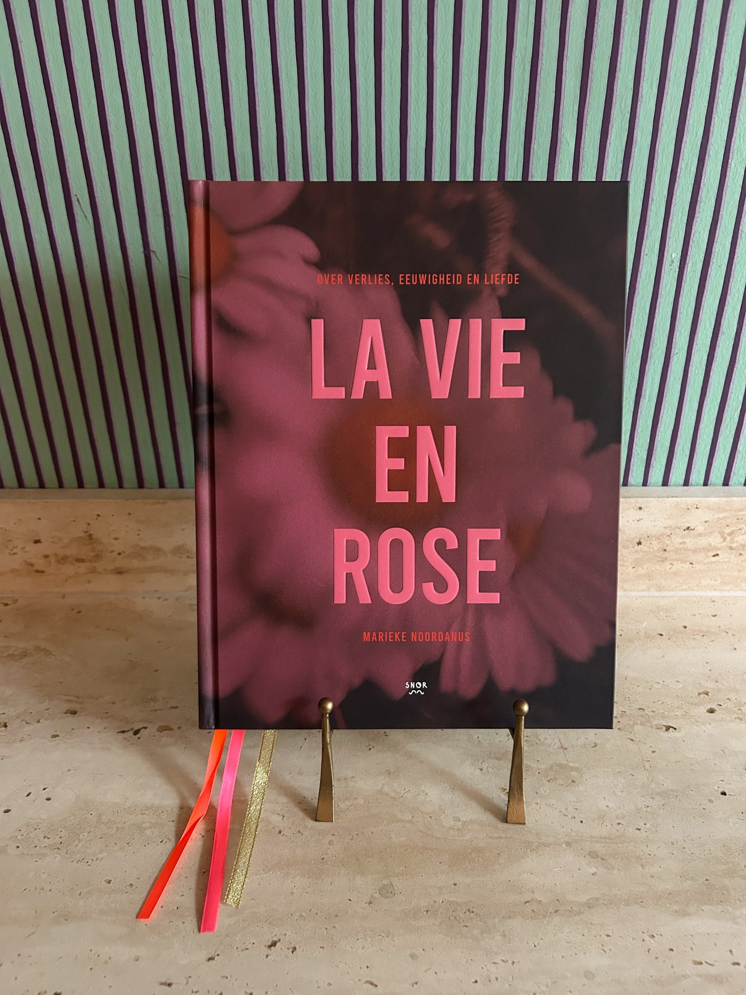 Book La Vie en Rose