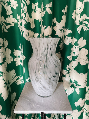 White vase glass Large